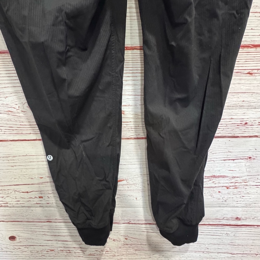 Lululemon Dance Studio Jogger 29" in Black Sz 8 - Picture 11 of 14